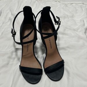 Chinese Laundry Black Strappy Heels
